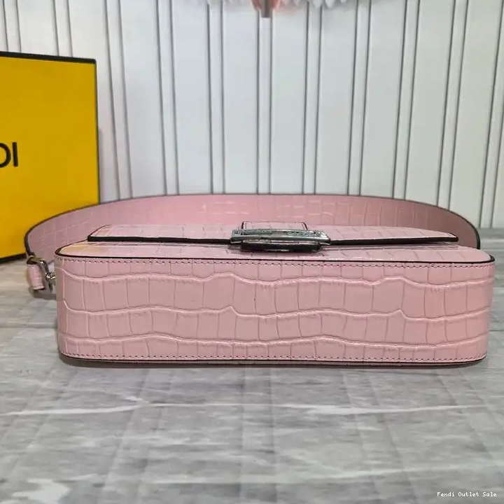 Cheap Tiffany Pink Medium Fendi Crocodile Bag In Leather Baguette 0523